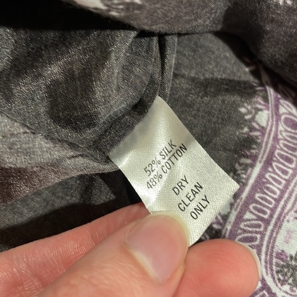 Craig Taylor Emily Fit for an Aristocrat Paisley Purple Blouse - Picture 9 of 9